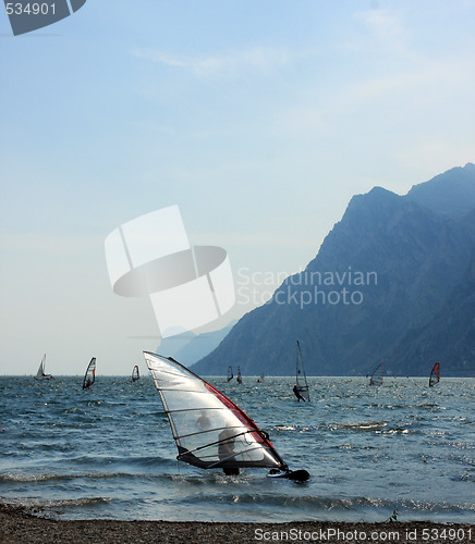 Image of windsurf in Italy