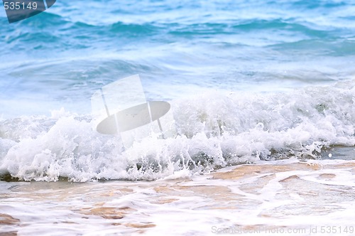 Image of Waves breaking on tropical shore