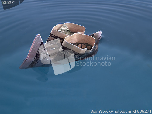 Image of Dollar ship sinking