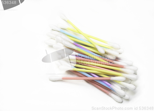 Image of pile of cotton buds