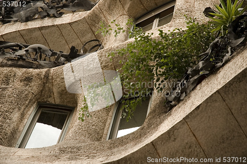 Image of la padrera (antonio gaudi)