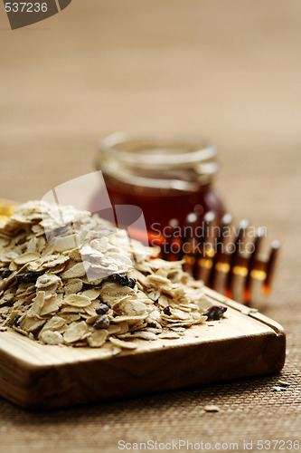 Image of oatmeal and honey