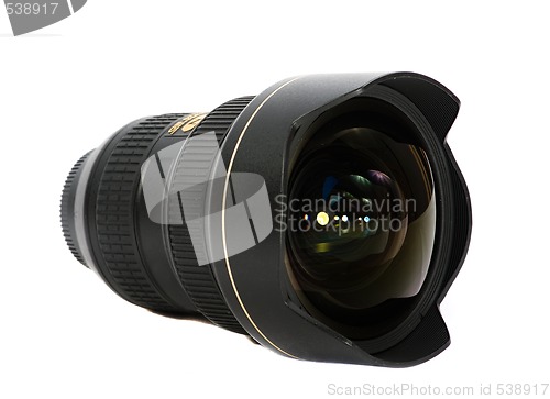 Image of High end 14-24 mm. wide angle zoom for full frame dslr