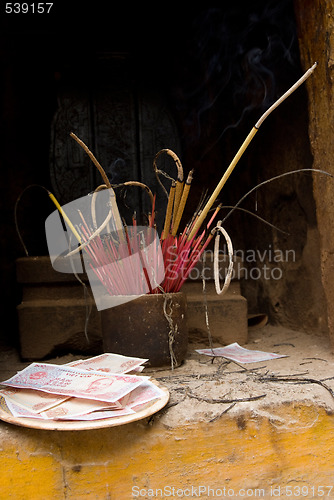 Image of Paper money at the Tran Quoc Pagoda