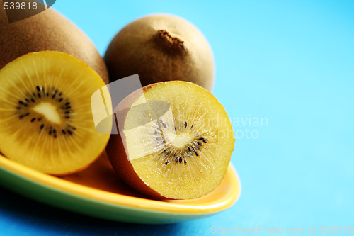 Image of golden kiwi