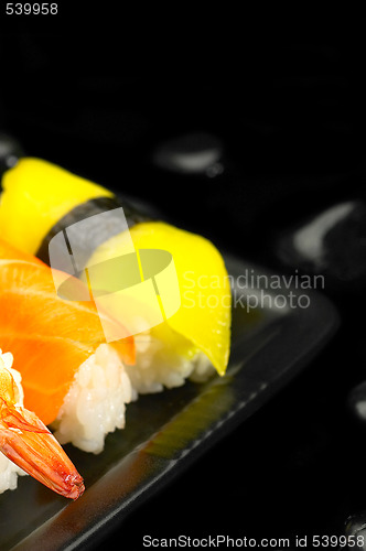 Image of sushi plate