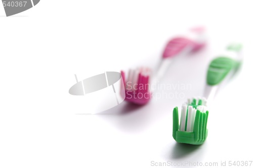 Image of two toothbrushes