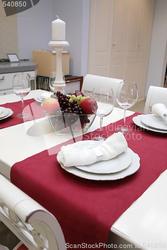 Image of glass vase on table