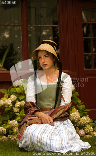 Image of old-fashioned girl