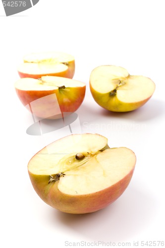 Image of apple halves