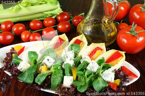 Image of Vegetable salad and roquefort