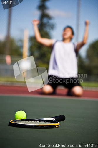 Image of Winning tennis player