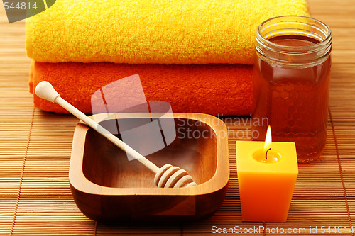 Image of honey spa