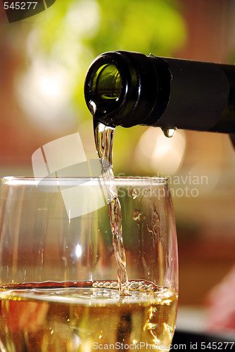 Image of Glass of white wine