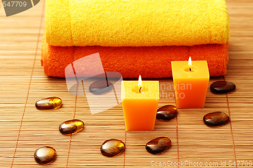 Image of towels and candle