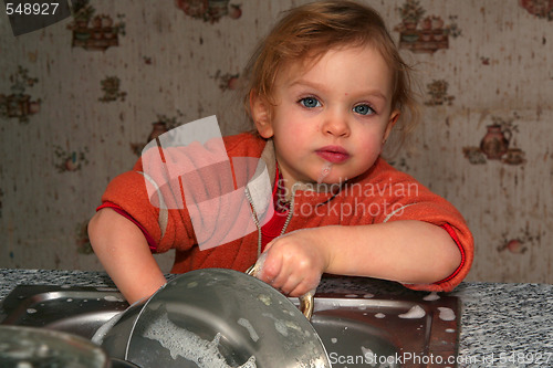 Image of Washing the dishes