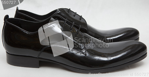 Image of patent-leather shoes