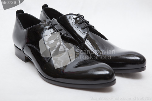 Image of patent-leather shoes