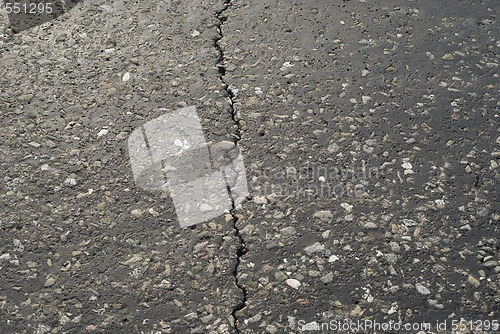 Image of rift on asphalt