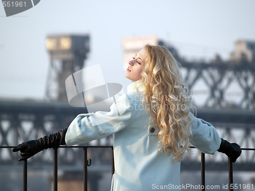 Image of Lady on promenade