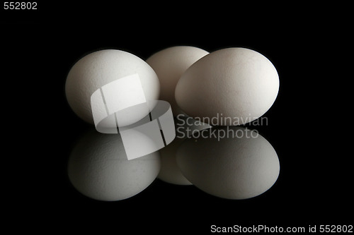 Image of Egg on black 