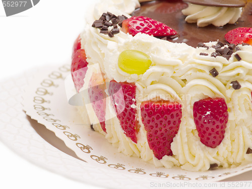 Image of Delicious layer cake with strawberries and cream