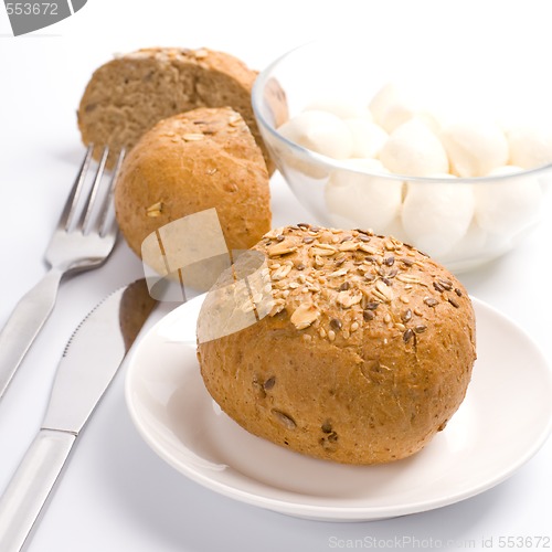 Image of bread and mozzarella