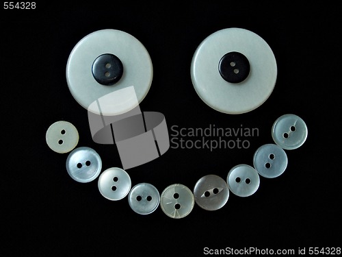 Image of buttons smile 2