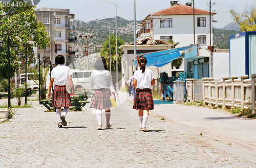 Image of schoolgirls