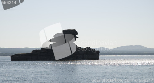 Image of rock in the lake