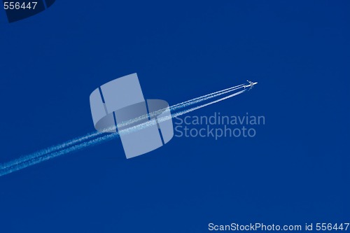 Image of jet airplane in sky