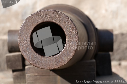 Image of old cannon