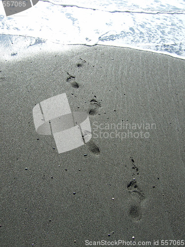 Image of footprints