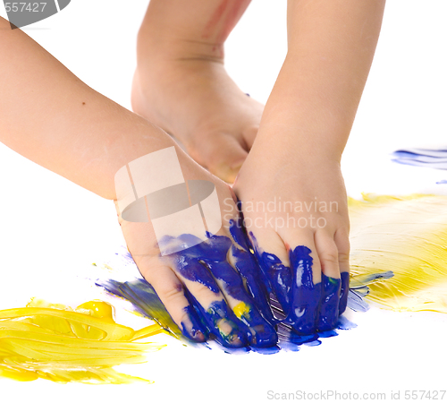 Image of painting hands