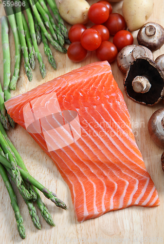 Image of Raw salmon and vegetables