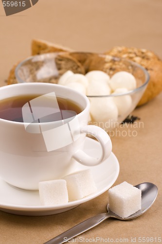 Image of cup of tea, mozzarella and bread