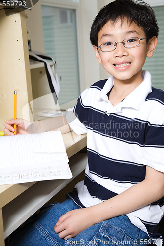 Image of Studying kid