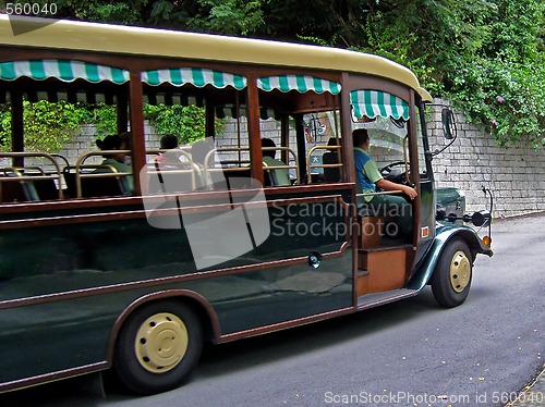 Image of Bus in Singapore