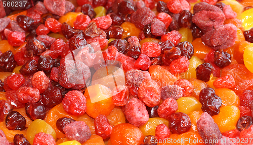 Image of Dried fruits and berries