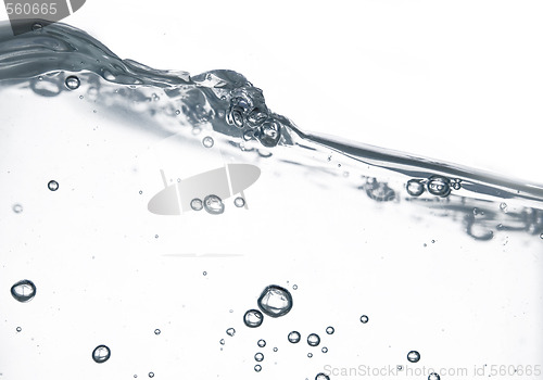 Image of water wave and bubbles