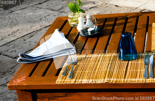 Image of Table setting 