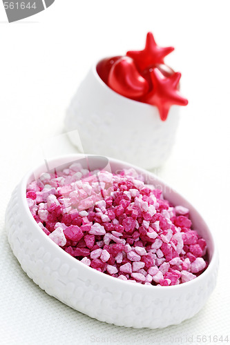 Image of pink bath salt