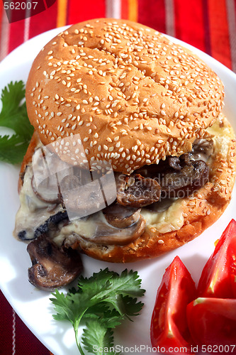 Image of Cheese and mushroom burger