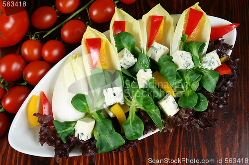 Image of Vegetable salad and roquefort