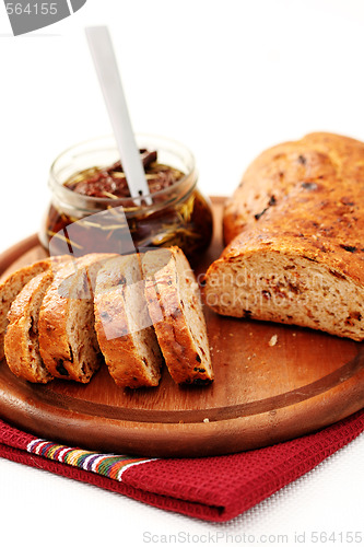 Image of bread with dry tomatoes