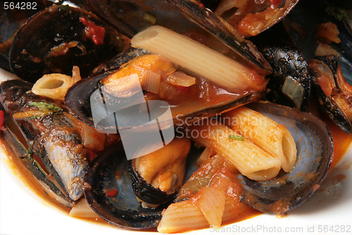 Image of Mussel soup with pasta