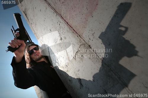 Image of killer and his shade