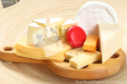 Image of board of cheese