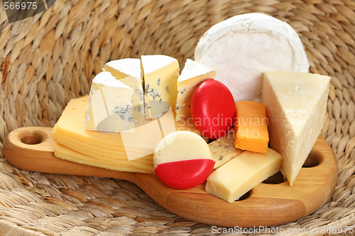 Image of board of cheese