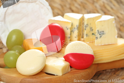 Image of board of cheese
